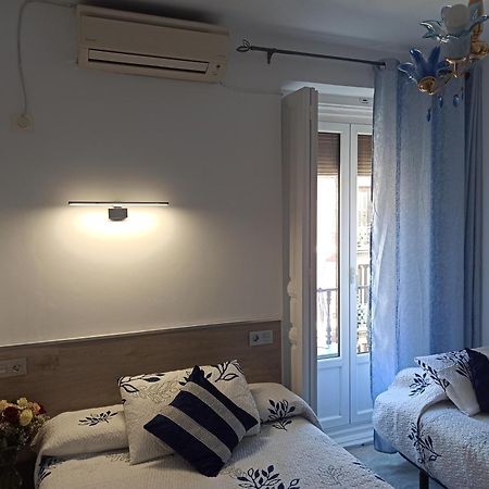 Hostal Huespedes Toledo Madryt Zewnętrze zdjęcie