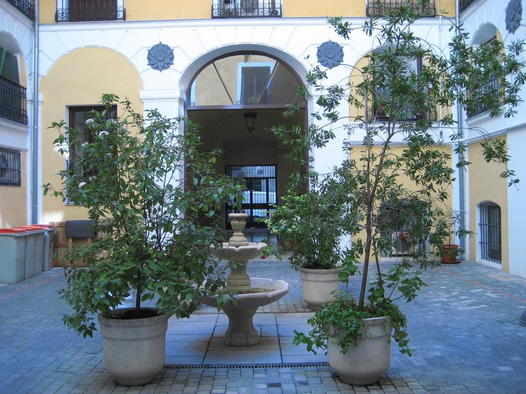 Hostal Huespedes Toledo Madryt Zewnętrze zdjęcie