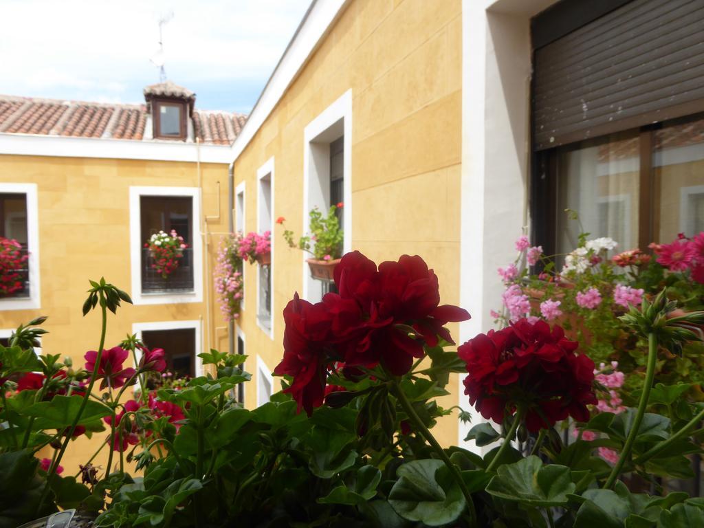 Hostal Huespedes Toledo Madryt Zewnętrze zdjęcie
