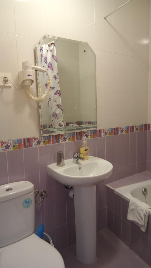 Hostal Huespedes Toledo Madryt Zewnętrze zdjęcie